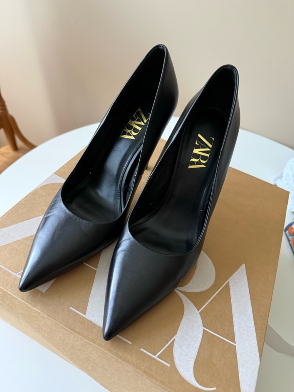 ZARA Black Pointed Toe Leather Heels